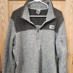 The North Face Men's Quarter Zip Sweater